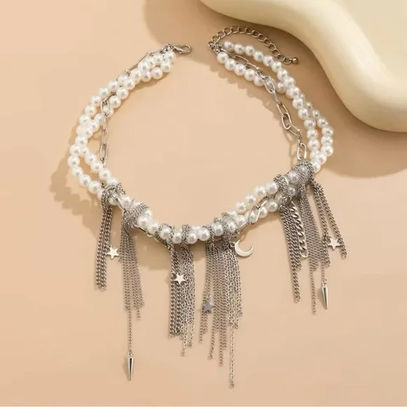 Edgy Pearl & Chain Layered Choker Necklace – Statement Jewelry - Picture 2 of 6